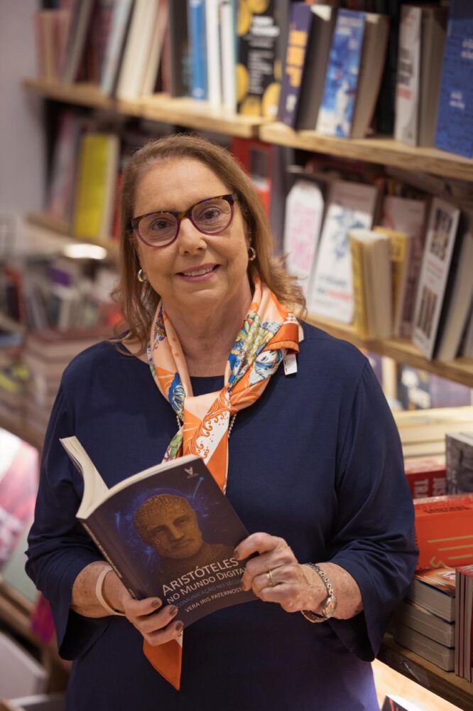Comunicação na era digital: Jornalista Vera Íris Paternostro lança livro no Recife